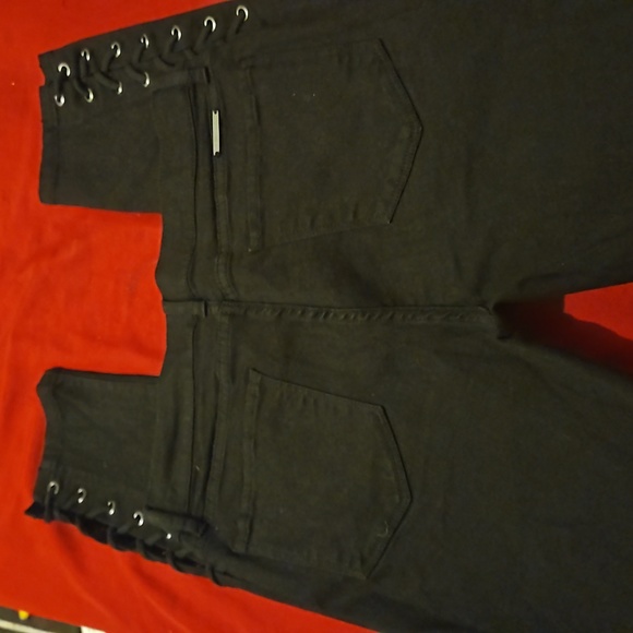 Jeans - Picture 4 of 4